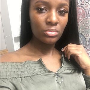 Meet your Posher, Janae